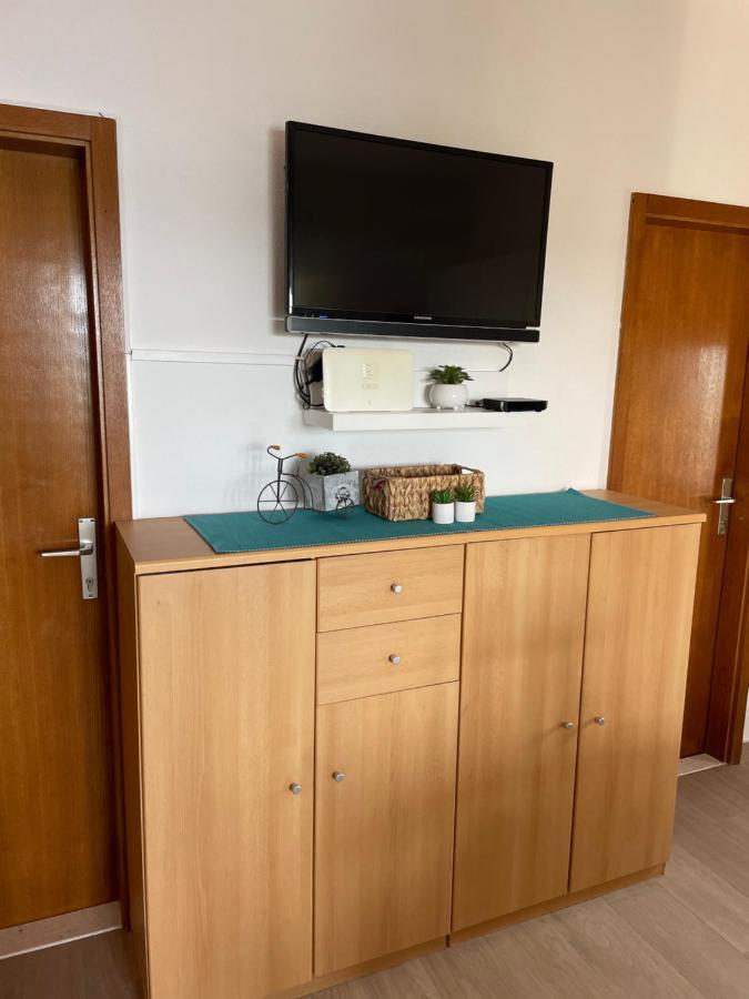 Apartman Emilija Vinisce Luaran gambar